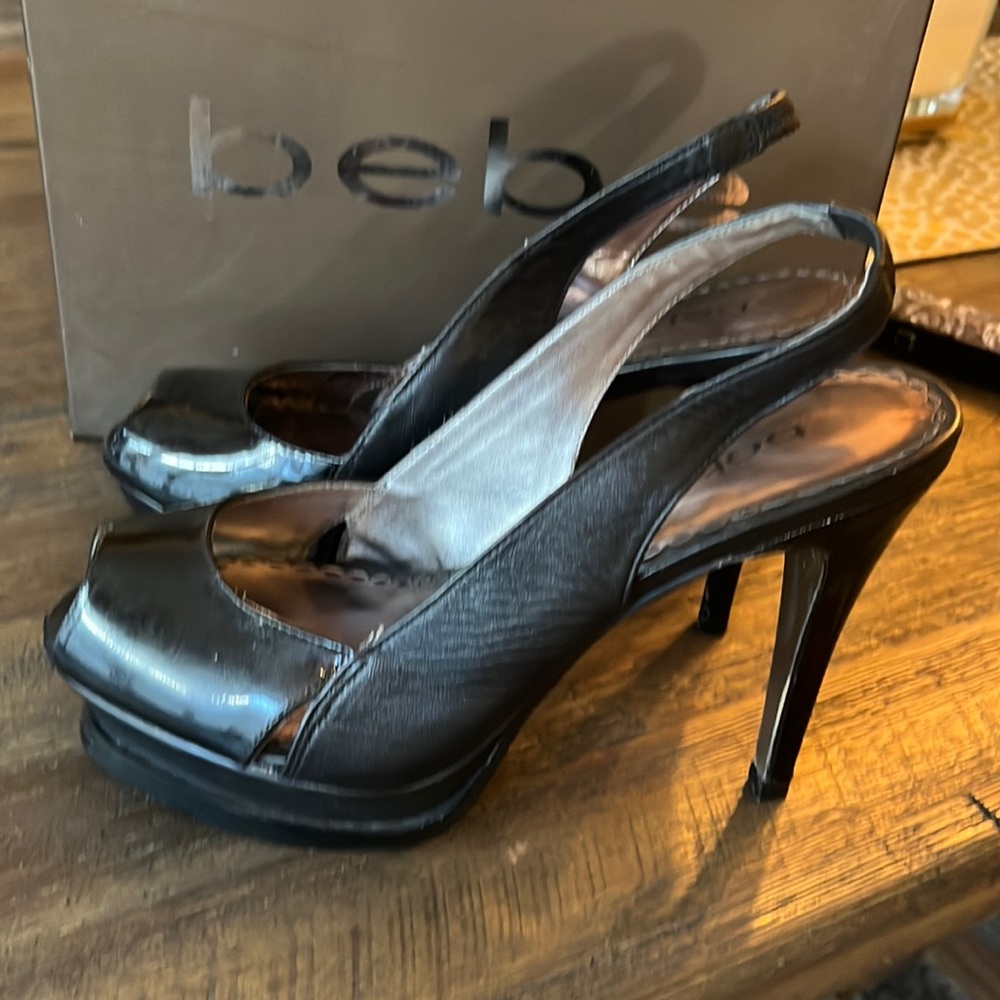 Ladies Bebe heels